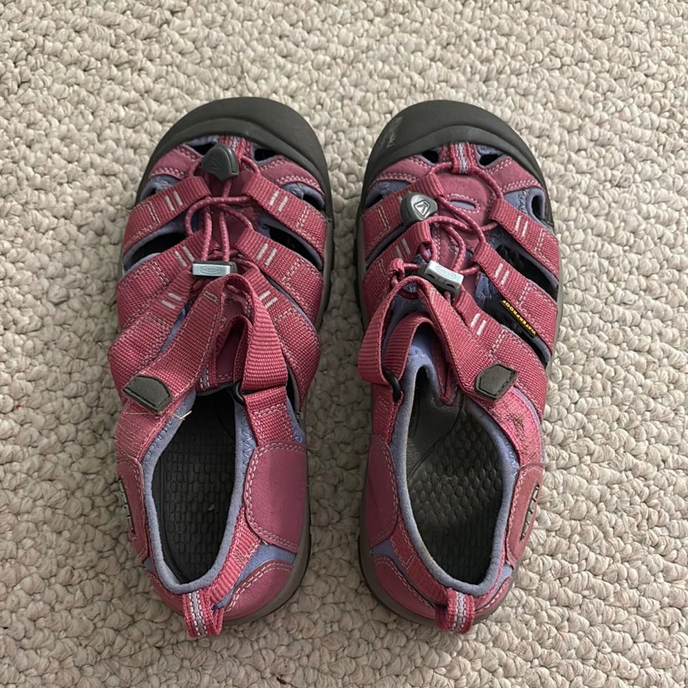 Keen Pink and Purple Closed Toe Outdoor Sandals